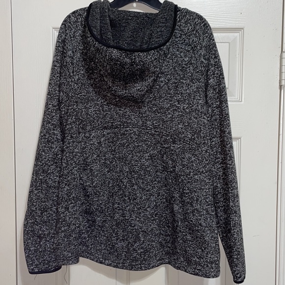 Avalanche hooded pullover - Picture 4 of 4